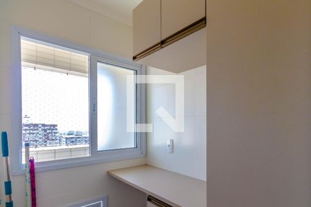 Apartamento para alugar com 70m², 2 quartos e 1 vagaÁrea de Serviço