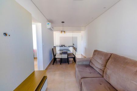 Sala de apartamento para alugar com 2 quartos, 70m² em Vila Caiçara, Praia Grande
