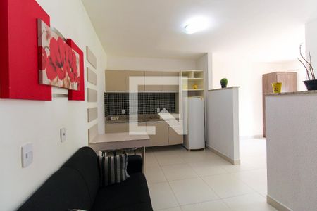 Sala/Cozinha de apartamento para alugar com 1 quarto, 30m² em Mooca, São Paulo