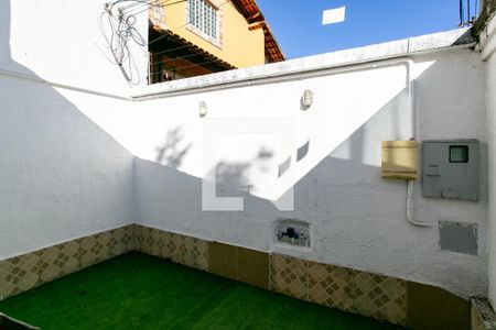 Casa para alugar com 99m², 3 quartos e sem vagaVaranda
