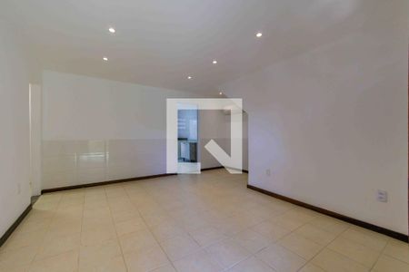 Sala de casa para alugar com 3 quartos, 140m² em Recreio dos Bandeirantes, Rio de Janeiro