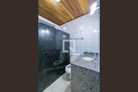 Casa para alugar com 140m², 3 quartos e 1 vaga Casa para alugar com 140m², 3 quartos e 1 vagaBanheiro