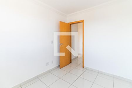 Quarto 1 de apartamento para alugar com 3 quartos, 70m² em Jardim Alvorada, Belo Horizonte