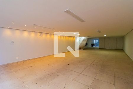 Casa à venda com 350m², 3 quartos e 6 vagasGaragem