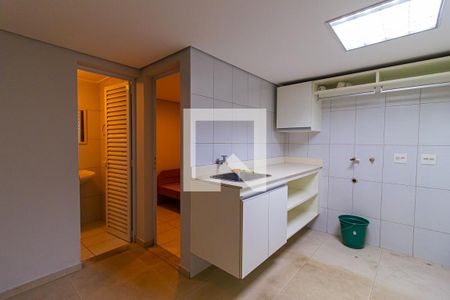 Casa à venda com 350m², 3 quartos e 6 vagasÁrea de Serviço