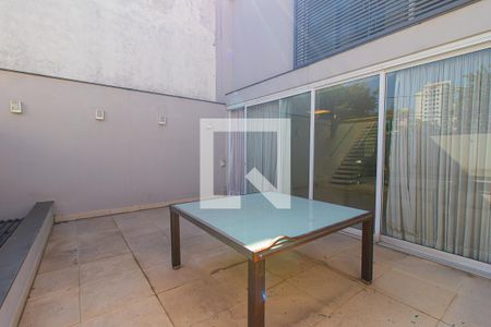 Casa à venda com 350m², 3 quartos e 6 vagasTerraço