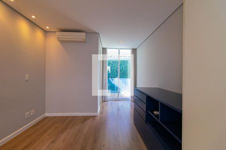 Casa à venda com 350m², 3 quartos e 6 vagasSuíte 2