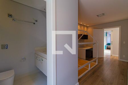 Casa à venda com 350m², 3 quartos e 6 vagasSuíte 3