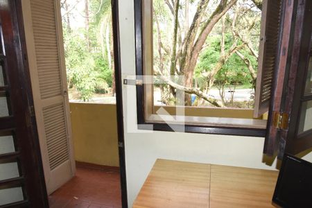 Casa à venda com 440m², 4 quartos e 5 vagasQuarto 2 - Suíte