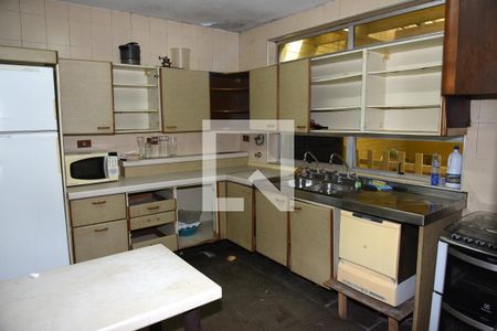 Casa à venda com 440m², 4 quartos e 5 vagasCozinha