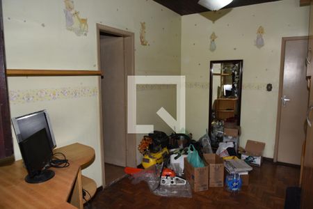 Casa à venda com 440m², 4 quartos e 5 vagasQuarto 2 - Suíte