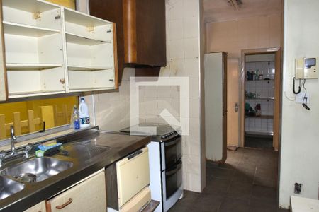 Casa à venda com 440m², 4 quartos e 5 vagasCozinha