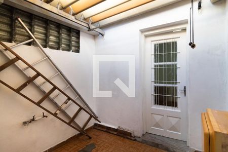 Casa à venda com 140m², 3 quartos e 1 vagaÁrea de Serviço