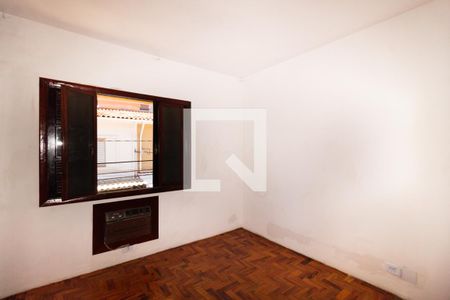 Casa à venda com 140m², 3 quartos e 1 vagaSuíte 2