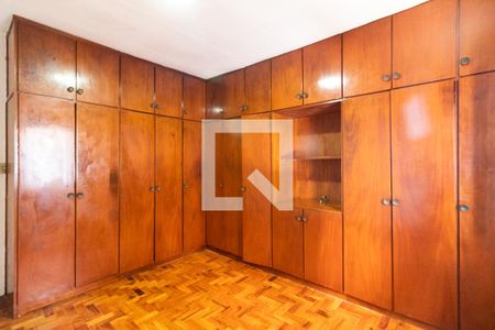 Casa à venda com 140m², 3 quartos e 1 vagaSuíte 2