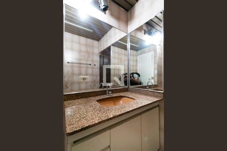 Casa à venda com 140m², 3 quartos e 1 vagaBanheiro da Suíte 2