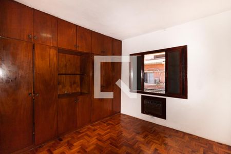 Casa à venda com 140m², 3 quartos e 1 vagaSuíte 2