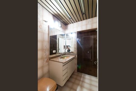 Casa à venda com 140m², 3 quartos e 1 vagaBanheiro da Suíte 2