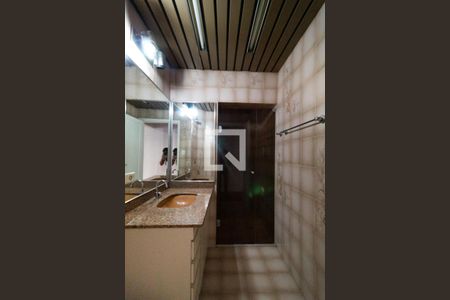 Casa à venda com 140m², 3 quartos e 1 vagaBanheiro da Suíte 2