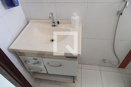Banheiro de casa à venda com 3 quartos, 150m² em Serrano, Contagem