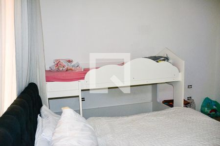 Casa à venda com 165m², 2 quartos e 2 vagasSuíte