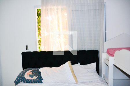 Casa à venda com 165m², 2 quartos e 2 vagasSuíte