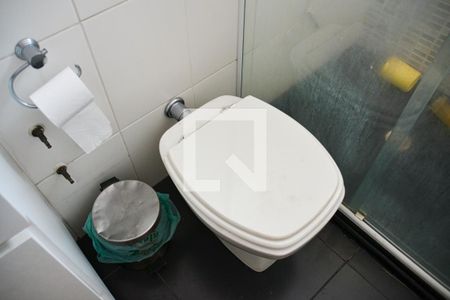 Casa à venda com 165m², 2 quartos e 2 vagasBanheiro da Suíte