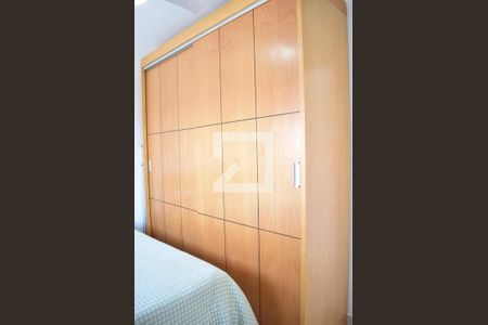 Apartamento para alugar com 47m², 2 quartos e 1 vagaQuarto 2 - Armário