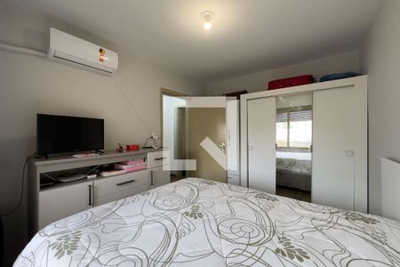 Quarto de apartamento à venda com 1 quarto, 45m² em Santo Antônio, Porto Alegre