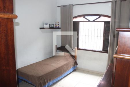 Quarto 1 de casa para alugar com 3 quartos, 240m² em Vila São Jorge, São Vicente