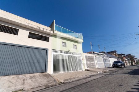 Casa à venda com 240m², 3 quartos e 2 vagasFachada