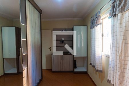 Casa à venda com 240m², 3 quartos e 2 vagasQuarto 1