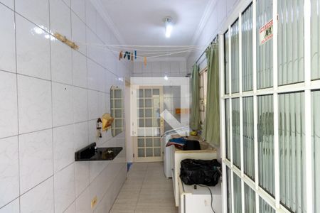 Casa à venda com 240m², 3 quartos e 2 vagasLavanderia