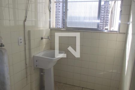 Apartamento à venda com 77m², 3 quartos e 1 vagaÁrea de Serviço