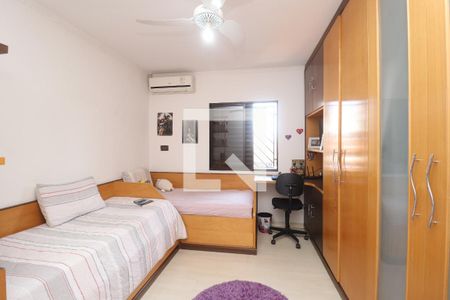 Casa à venda com 271m², 3 quartos e 5 vagasQuarto 3