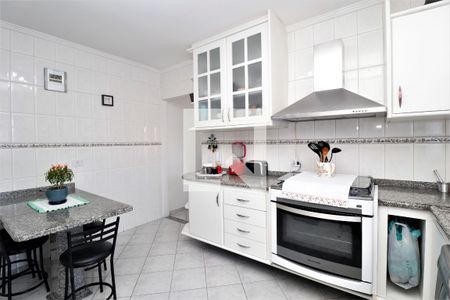 Casa à venda com 271m², 3 quartos e 5 vagasCozinha