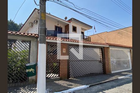 Casa à venda com 271m², 3 quartos e 5 vagasFachada