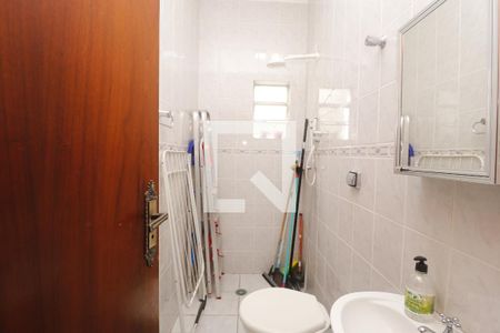 Casa à venda com 271m², 3 quartos e 5 vagasBanheiro de serviço