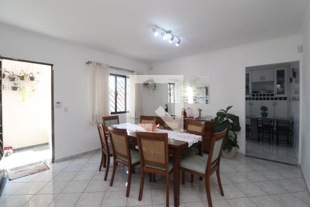 Casa à venda com 271m², 3 quartos e 5 vagasCopa