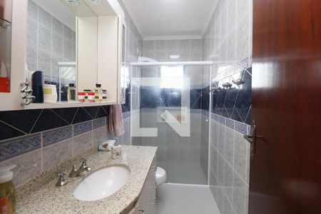 Casa à venda com 271m², 3 quartos e 5 vagasBanheiro da Suíte