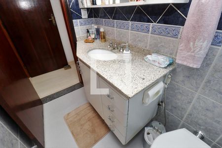 Casa à venda com 271m², 3 quartos e 5 vagasBanheiro da Suíte