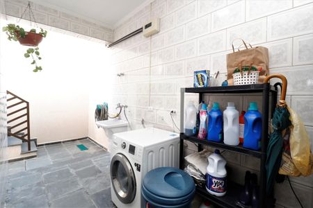 Casa à venda com 271m², 3 quartos e 5 vagasÁrea de Serviço