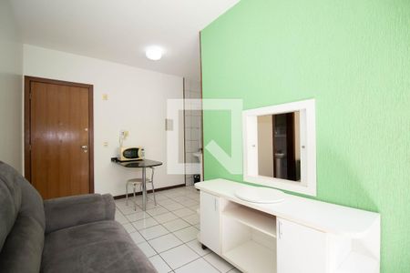 Sala de kitnet/studio para alugar com 1 quarto, 29m² em Asa Norte, Brasília