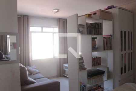 Sala/Quarto de apartamento à venda com 1 quarto, 43m² em Centro, Campinas