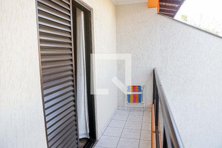 Casa à venda com 240m², 4 quartos e 4 vagas Casa à venda com 240m², 4 quartos e 4 vagasVaranda do Quarto 1