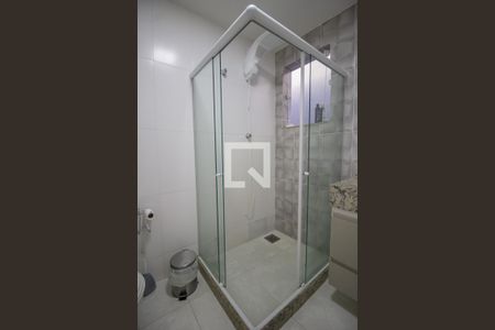 Casa de condomínio à venda com 220m², 4 quartos e 2 vagasBanheiro dos Quartos