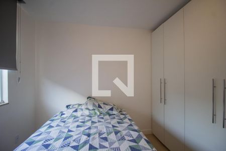 Casa de condomínio à venda com 220m², 4 quartos e 2 vagasQuarto 1