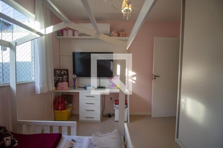 Casa de condomínio à venda com 220m², 4 quartos e 2 vagasQuarto 2