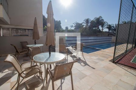 Apartamento para alugar com 72m², 3 quartos e 1 vagaÁrea comum - Piscina
