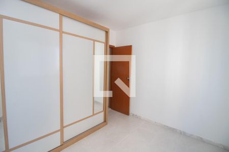 Apartamento para alugar com 72m², 3 quartos e 1 vagaQuarto